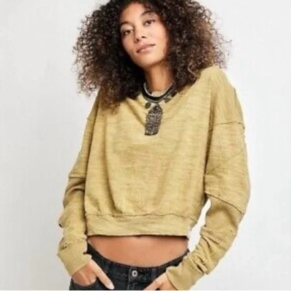 We The Free 5 Star Tee - Picture 2 of 15